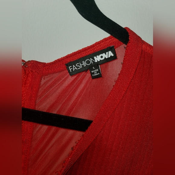 Sexy red Bodysuit - Picture 6 of 9